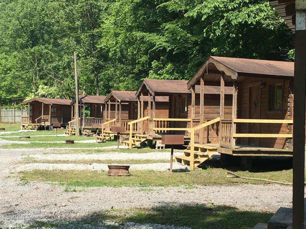 Bearwallow Campground and Cabin Rentals - Hatfield-McCoy ...